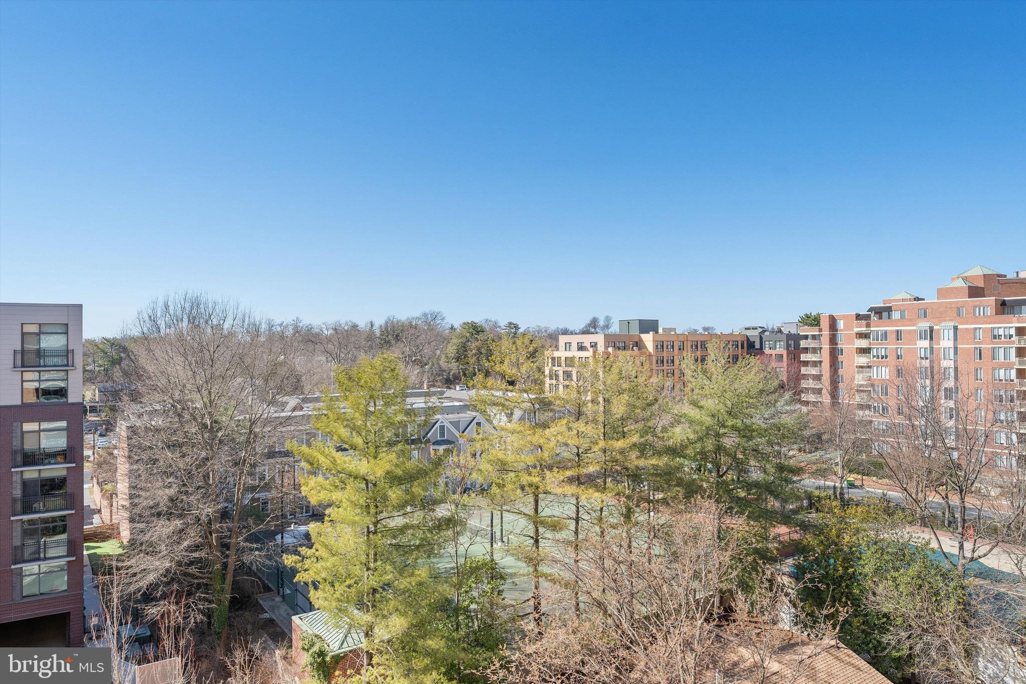 7500 Woodmont Ave #S820