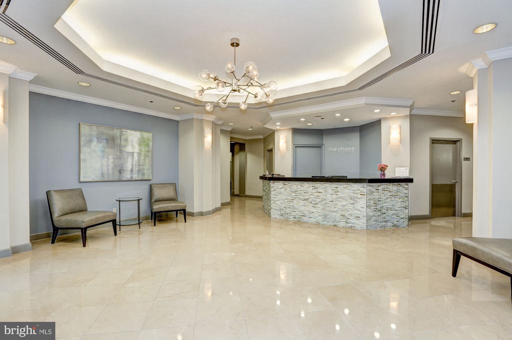 7500 Woodmont Ave #S1215