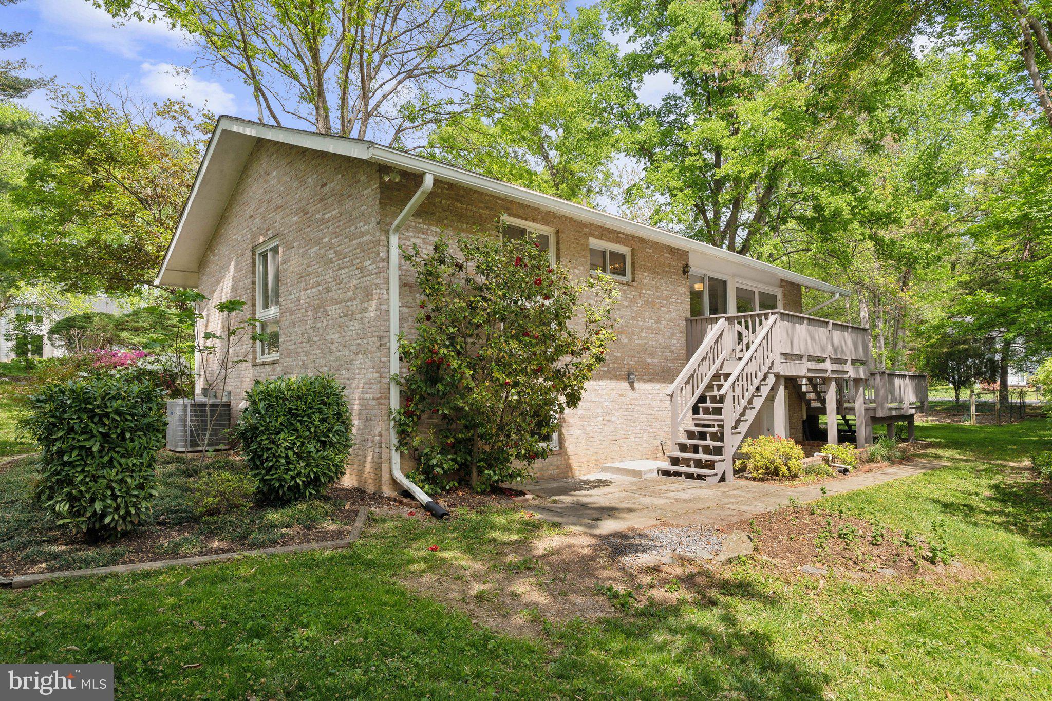 8300 TOMLINSON AVENUE