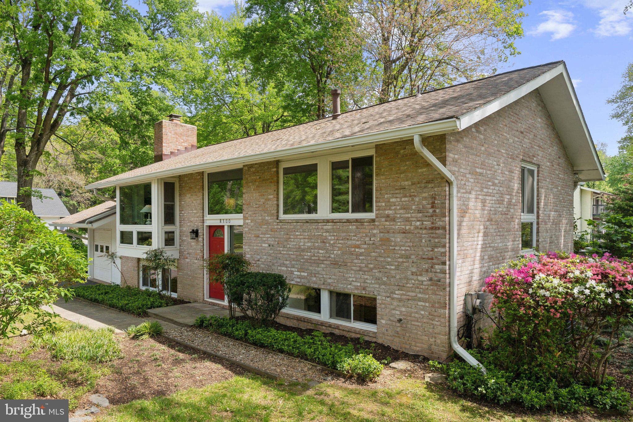 8300 TOMLINSON AVENUE