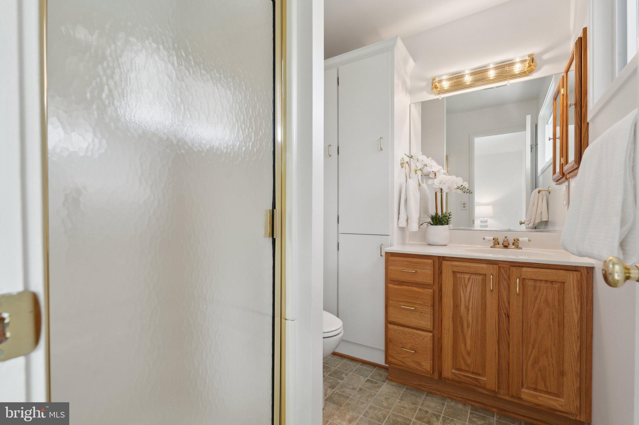 8300 TOMLINSON AVENUE