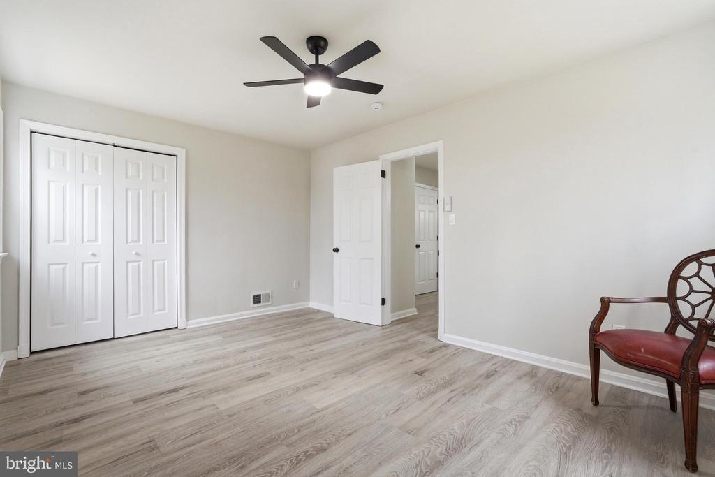 115 LILLIAN LANE