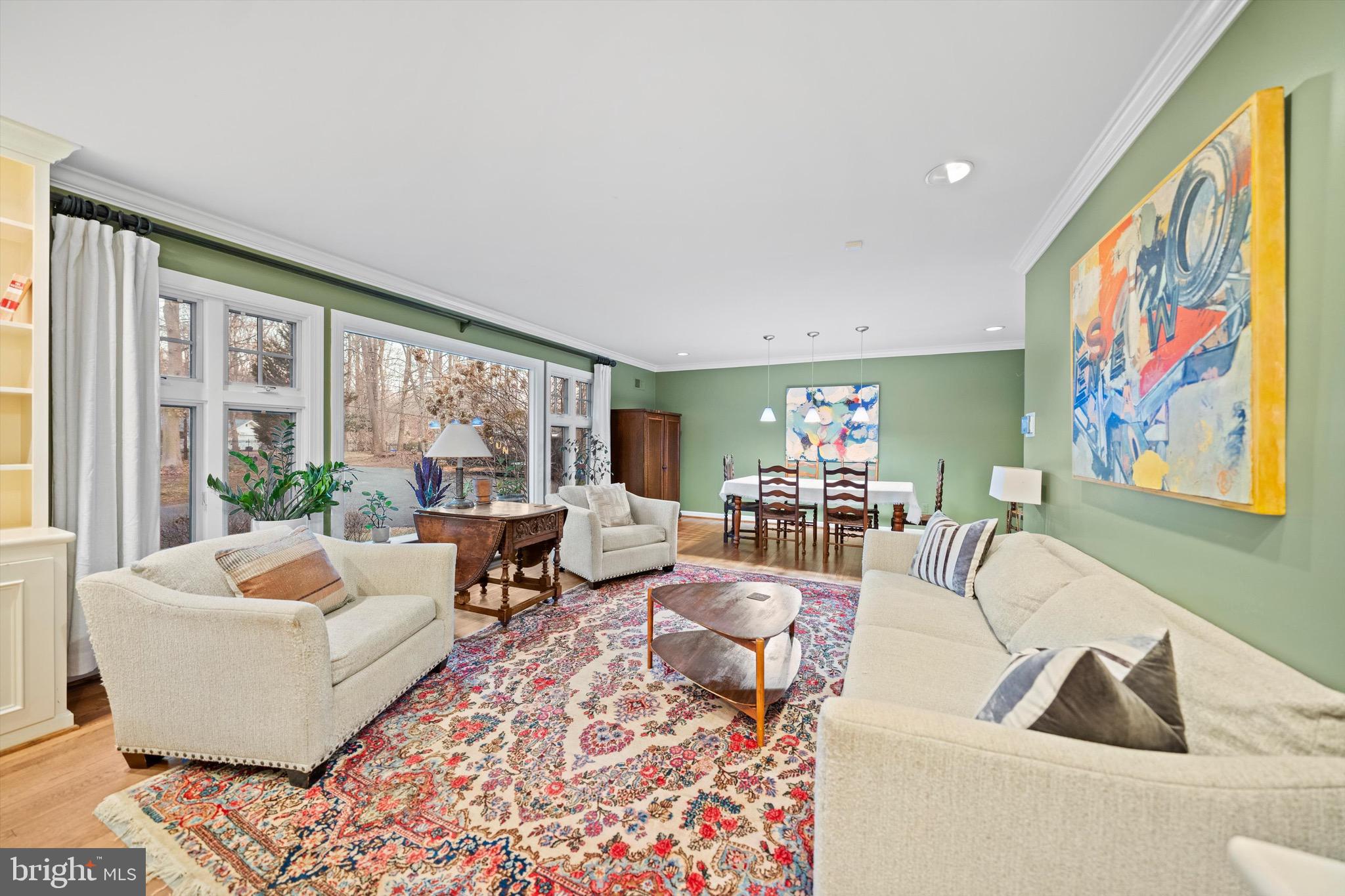 8505 HORSESHOE LANE