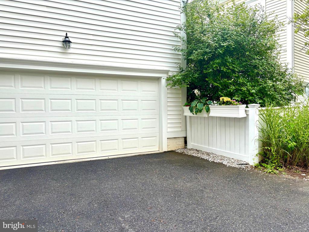 217 WATKINS CIRCLE