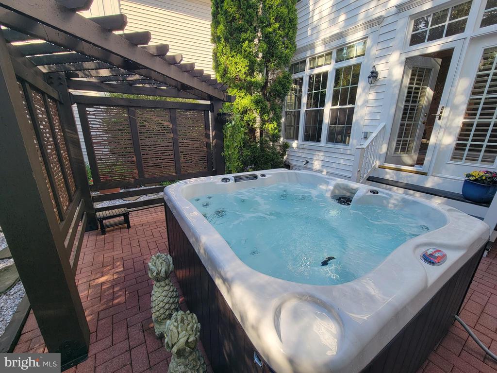 217 WATKINS CIRCLE