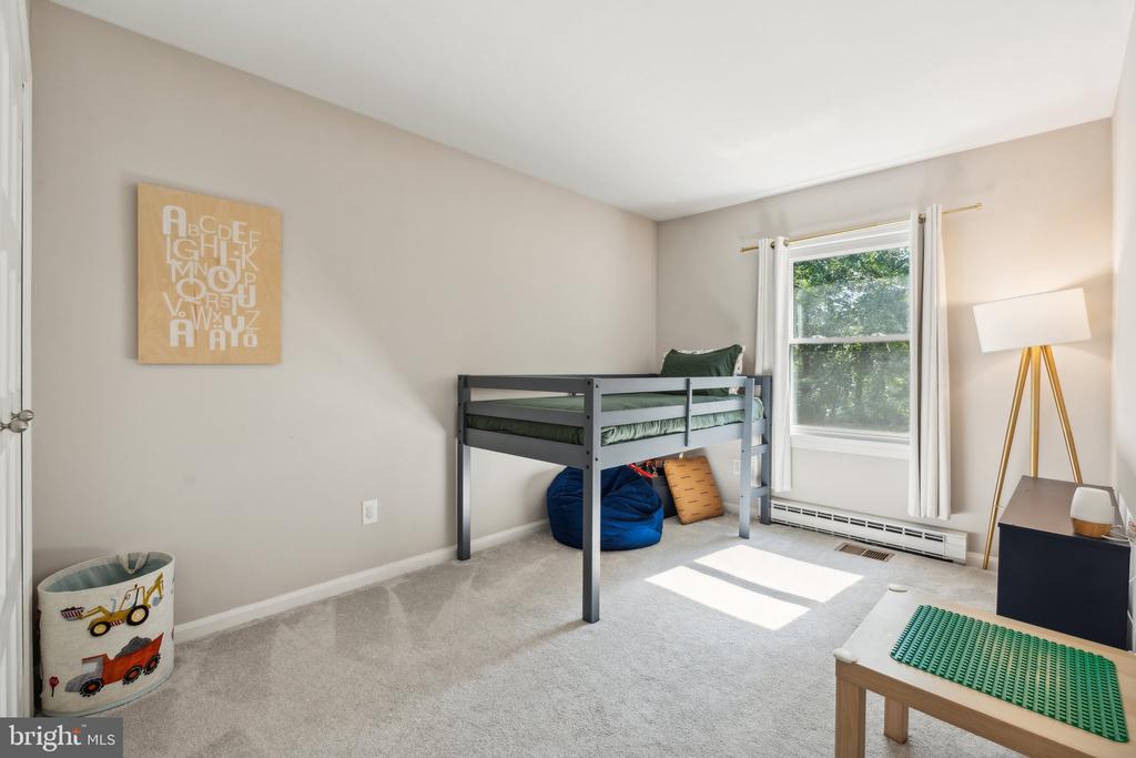 216 N Lincoln Ave