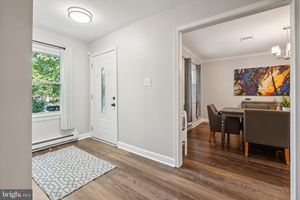 216 N Lincoln Ave