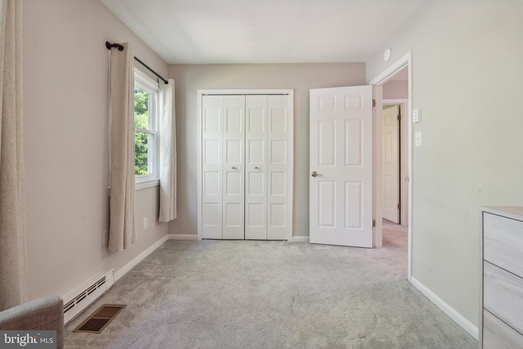 216 N Lincoln Ave