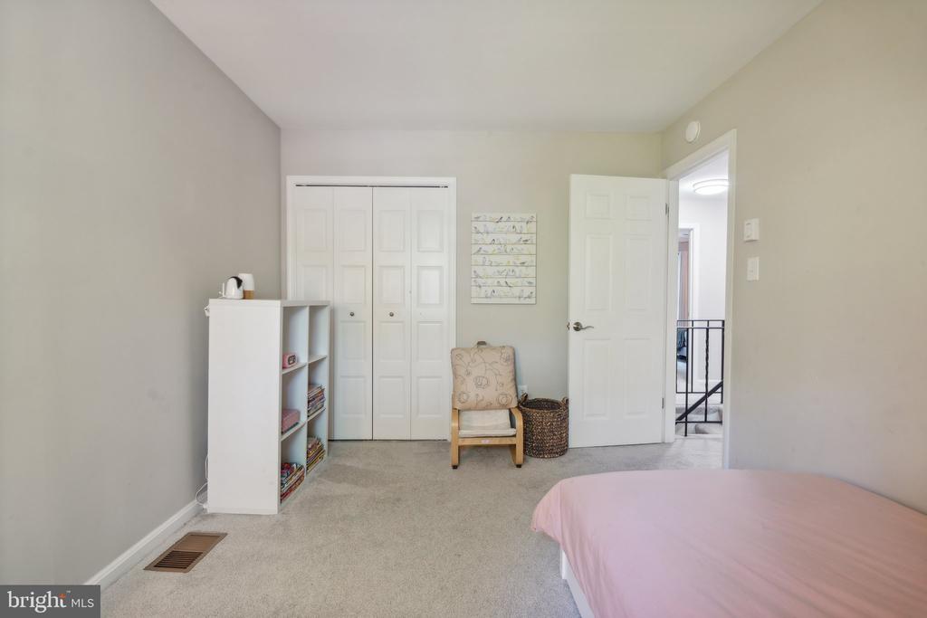 216 N Lincoln Ave