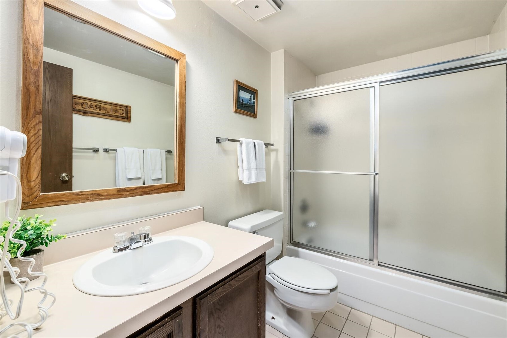 100 Wild Irishman ROAD 1103