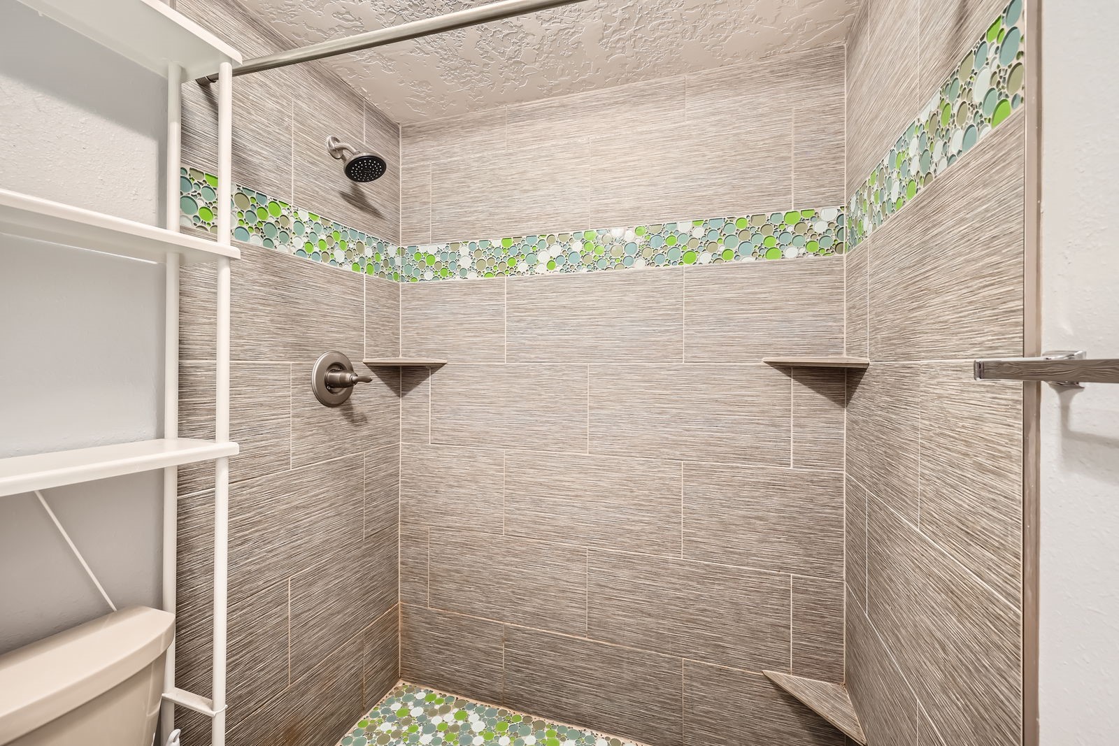 993 Straight Creek DRIVE 106