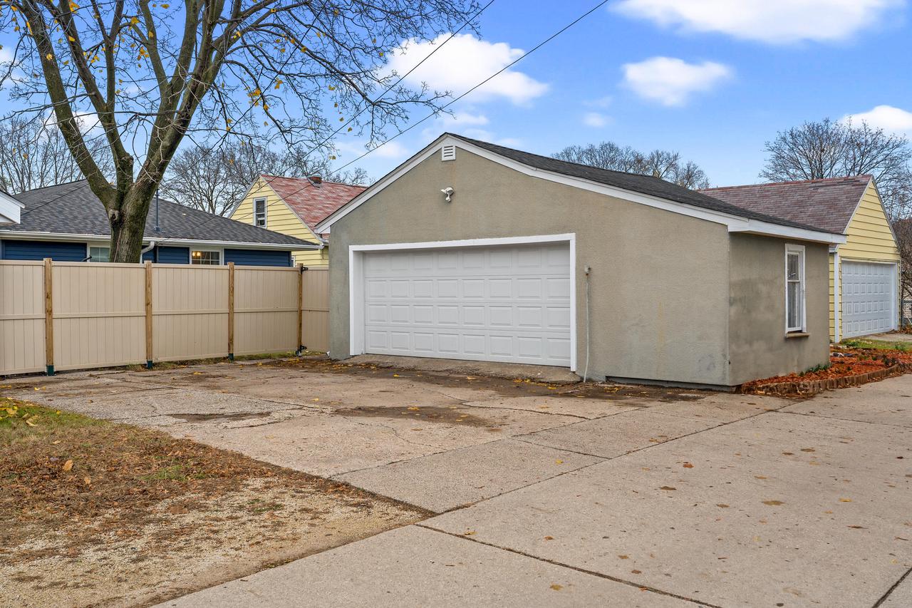 1510 Barlow STREET