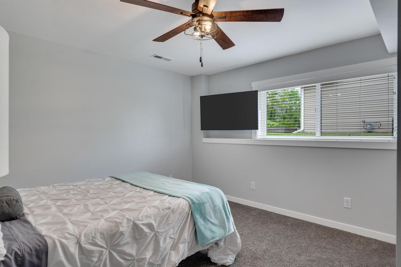 1510 Cherry LANE SOUTH South