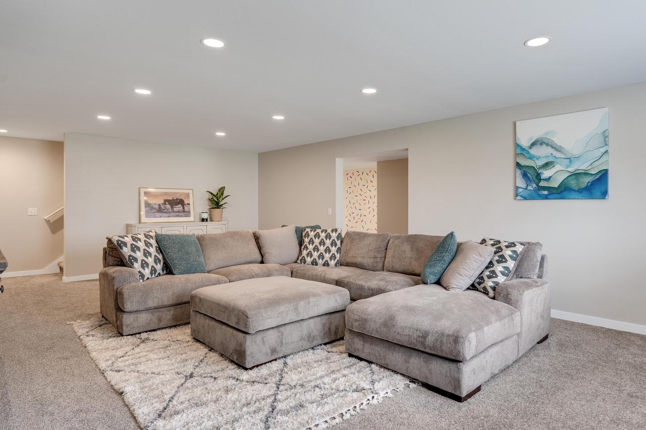 1510 Cherry LANE SOUTH South