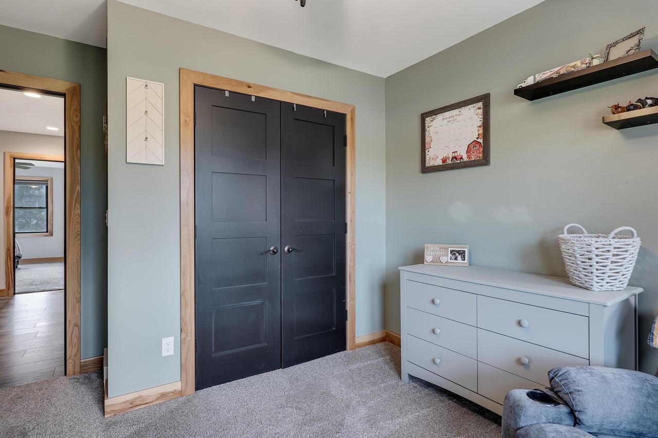 N8449 Ducke DRIVE