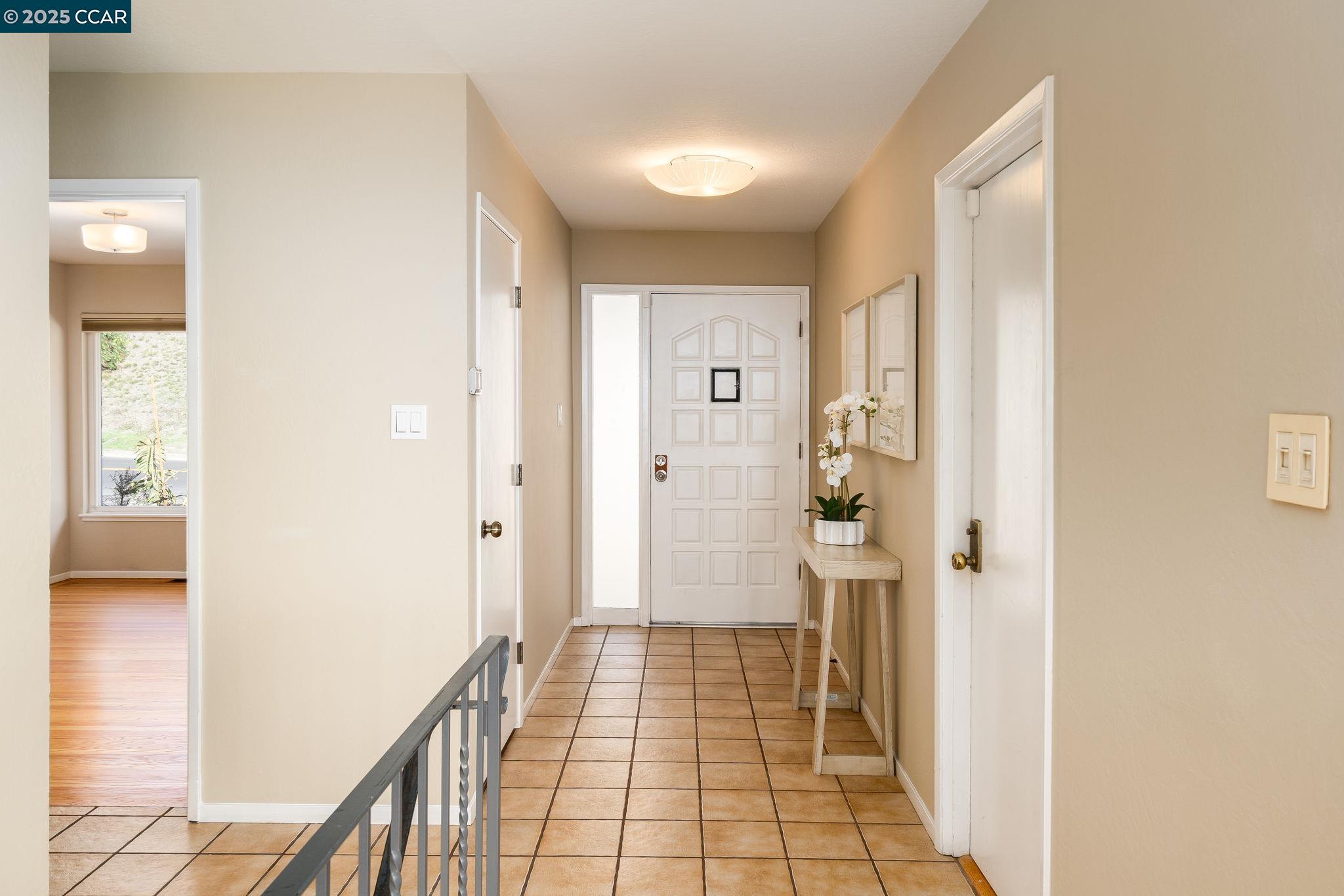 353 Crestmont Dr
