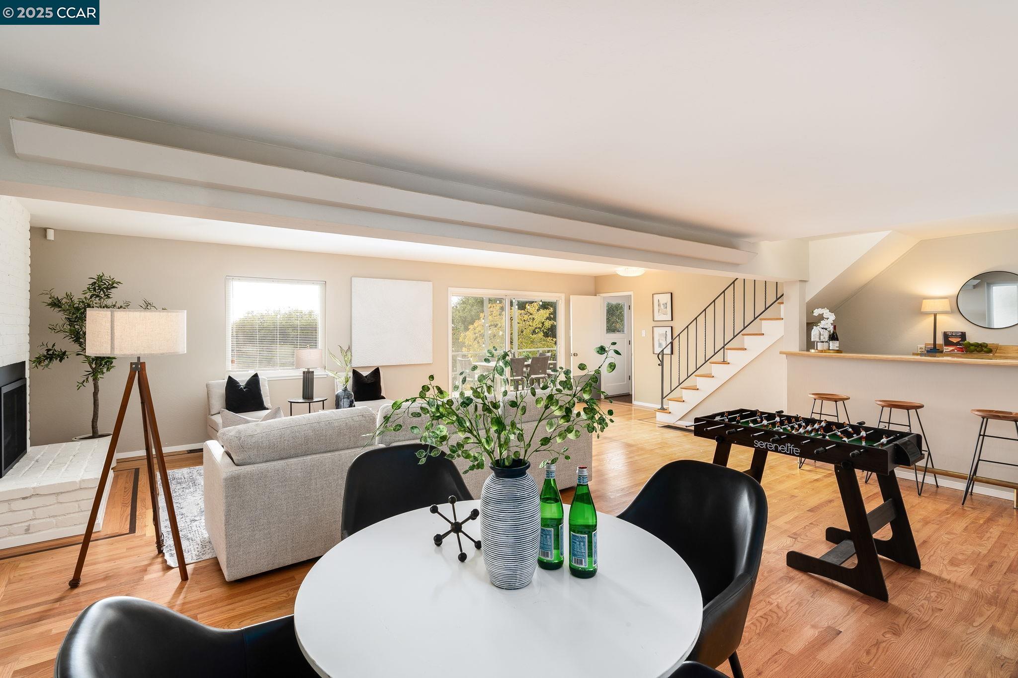 353 Crestmont Dr