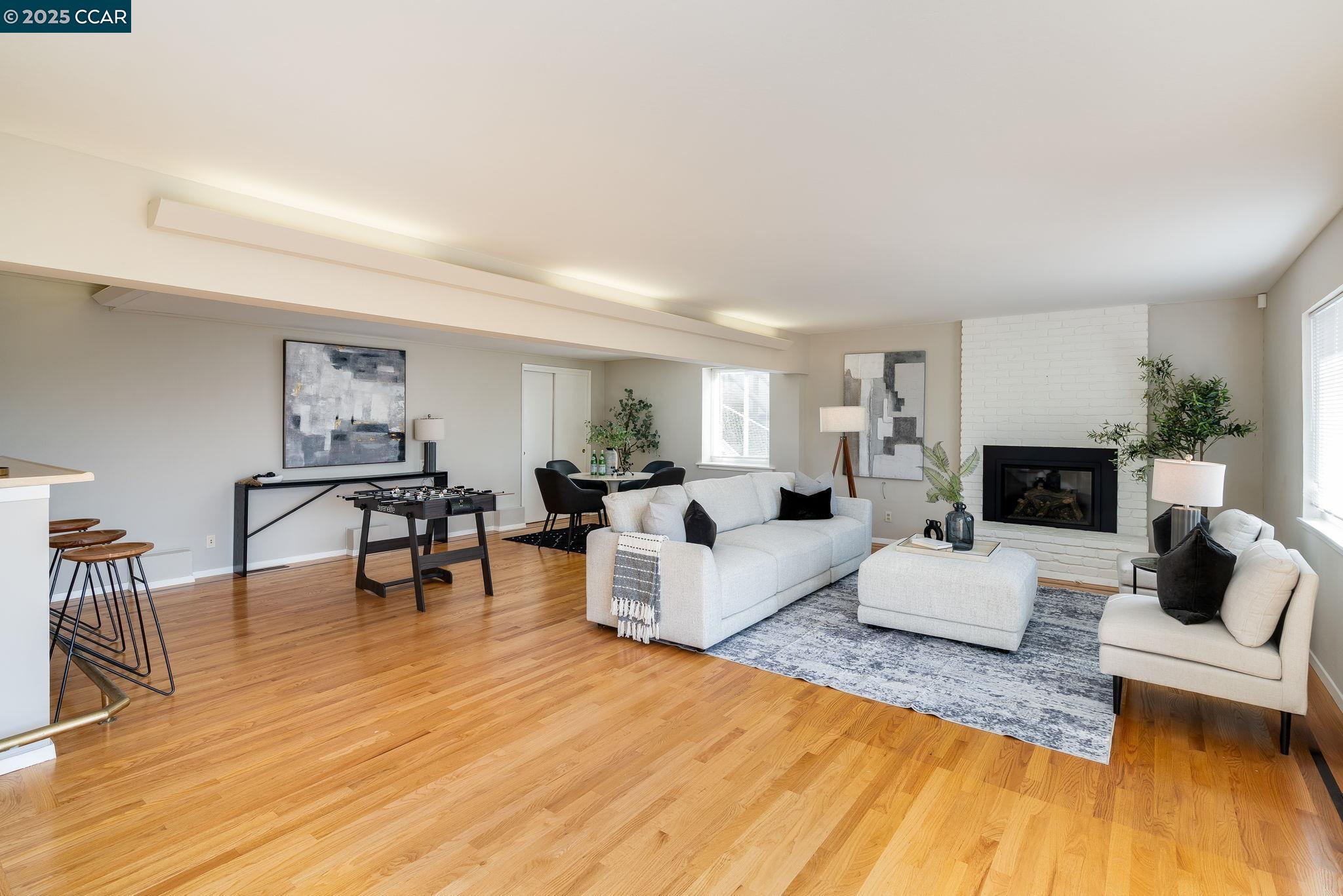 353 Crestmont Dr