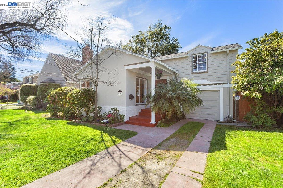 819 Superior Ave