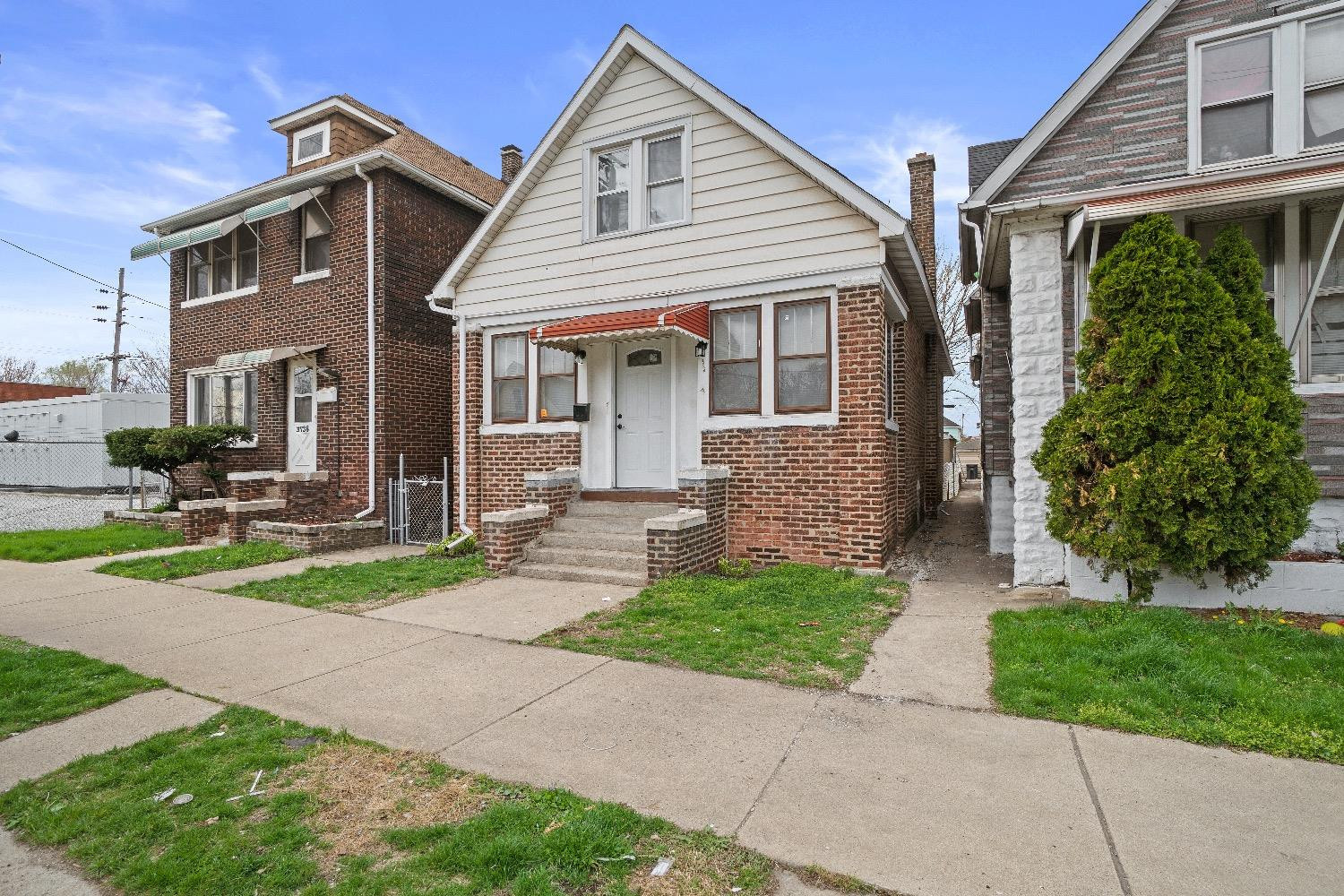 3736 Parrish Avenue