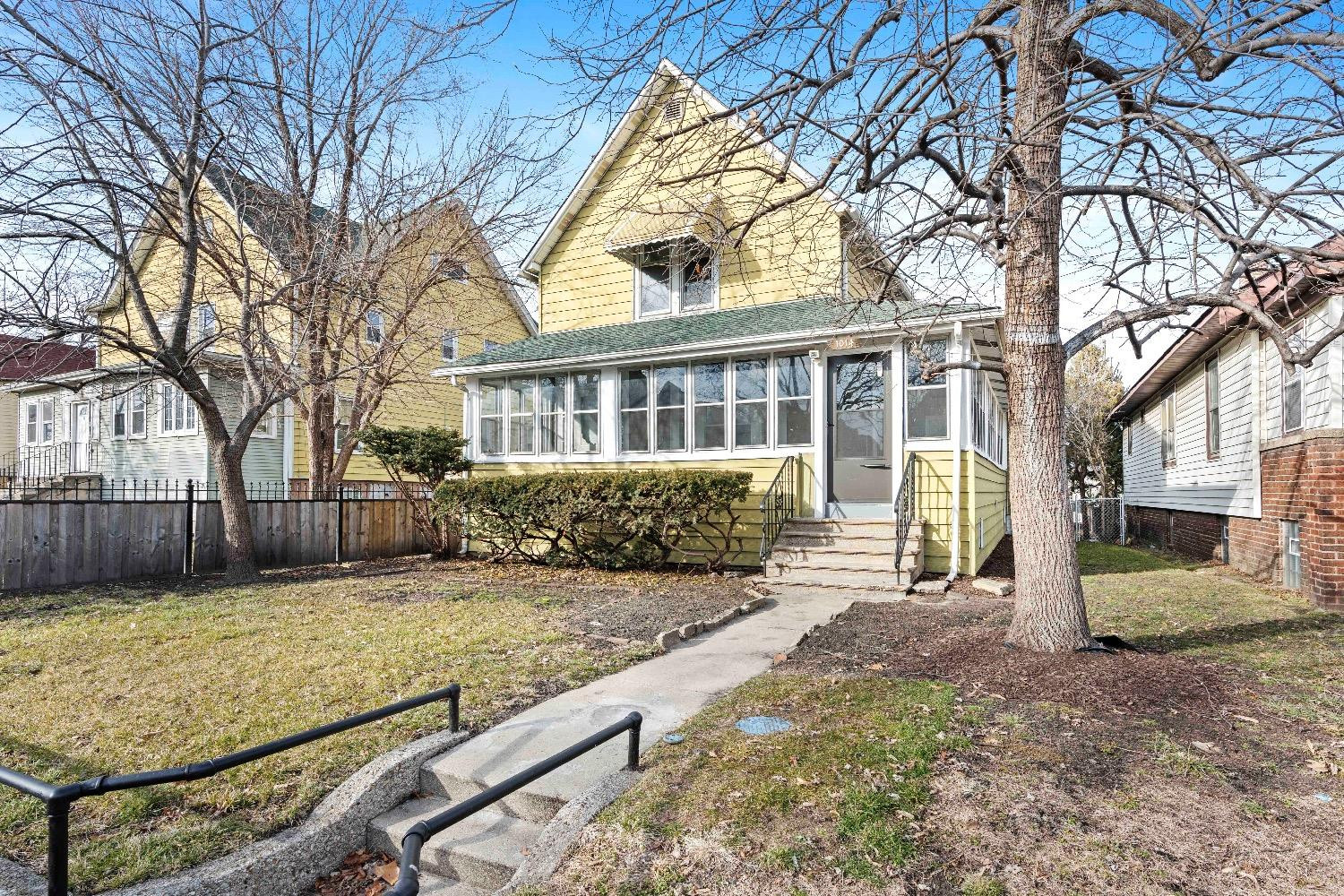 1014 W 144th Street