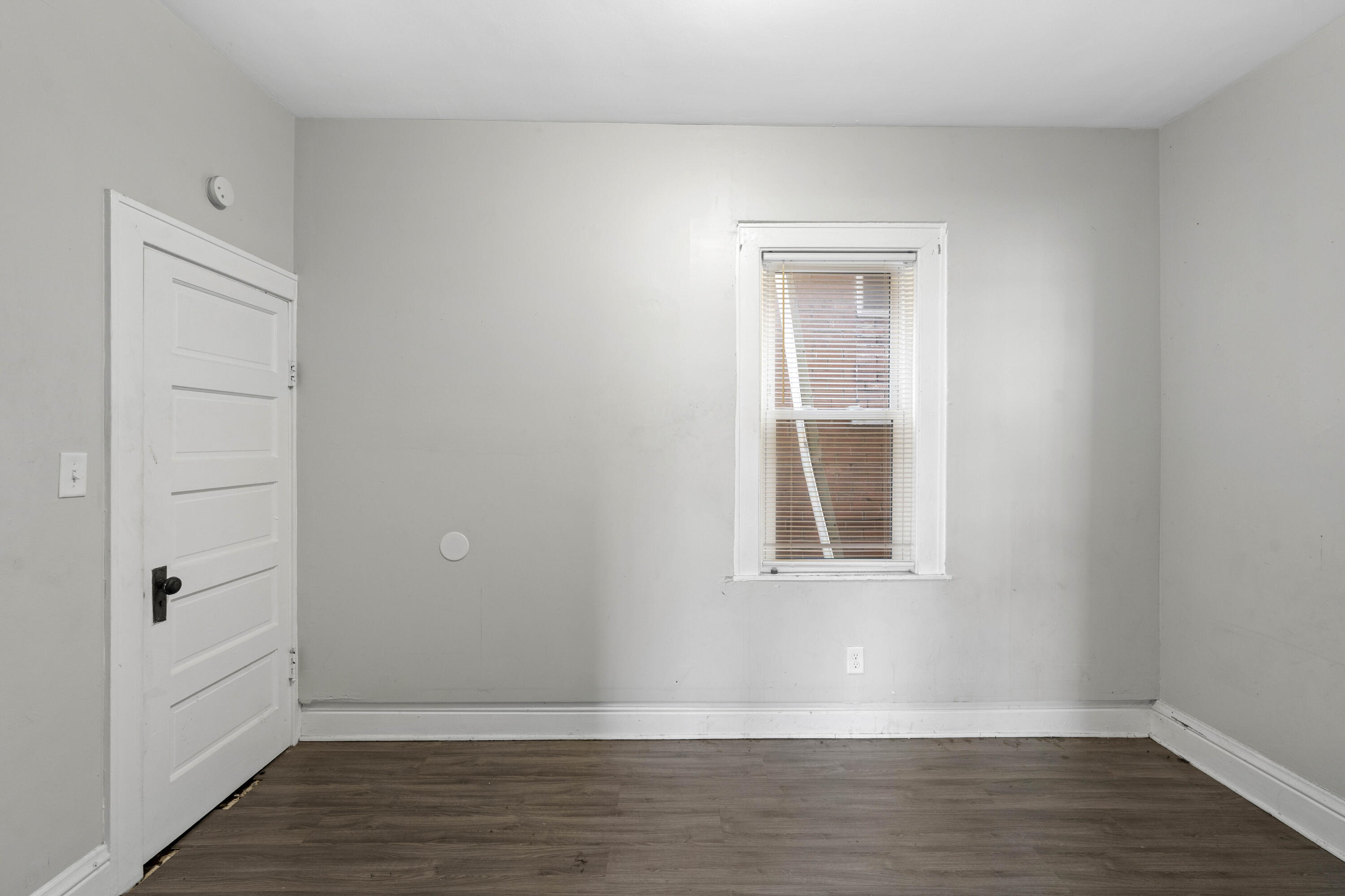 3936 Pulaski Street