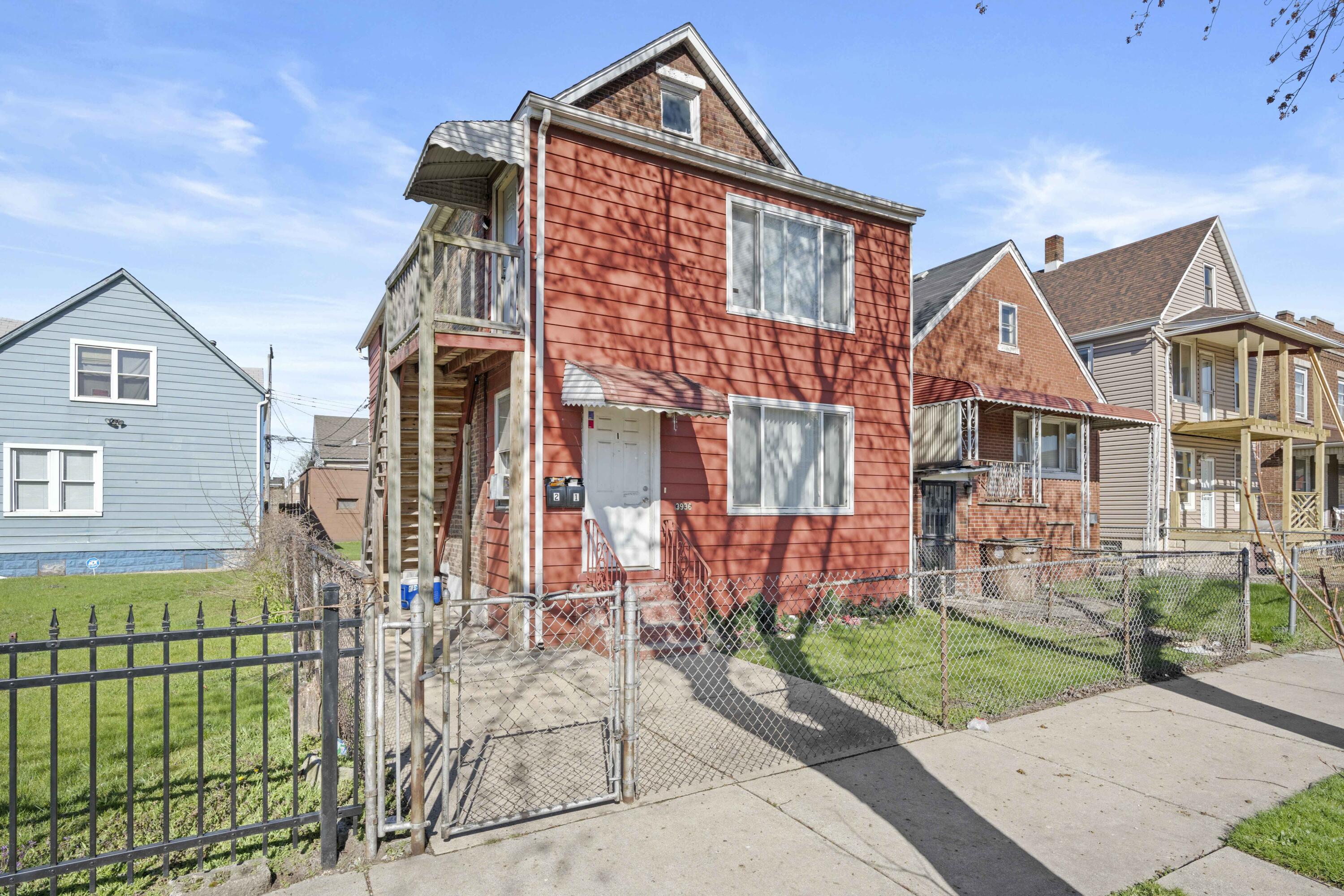 3936 Pulaski Street