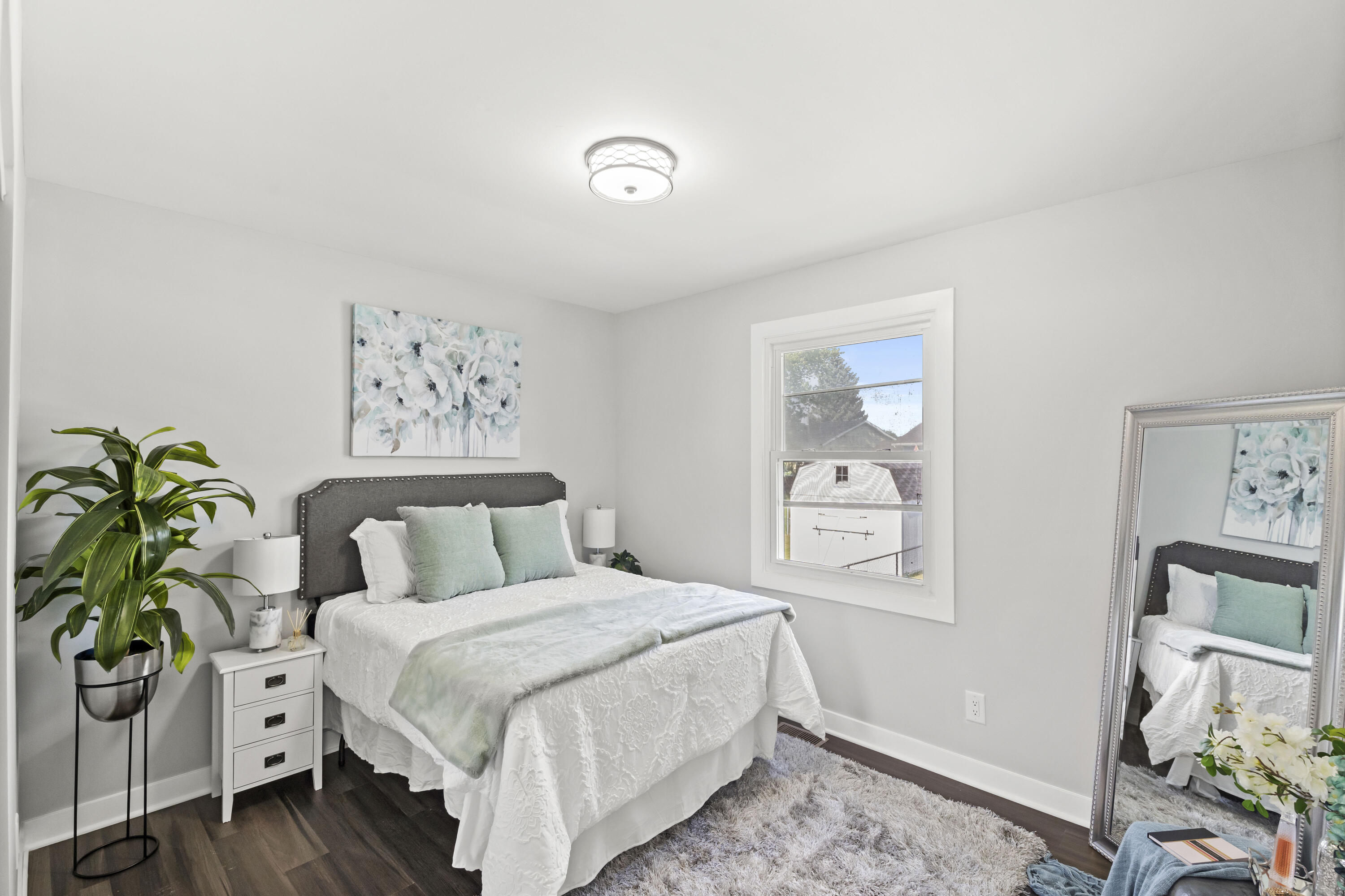 4409 Arbutus Lane