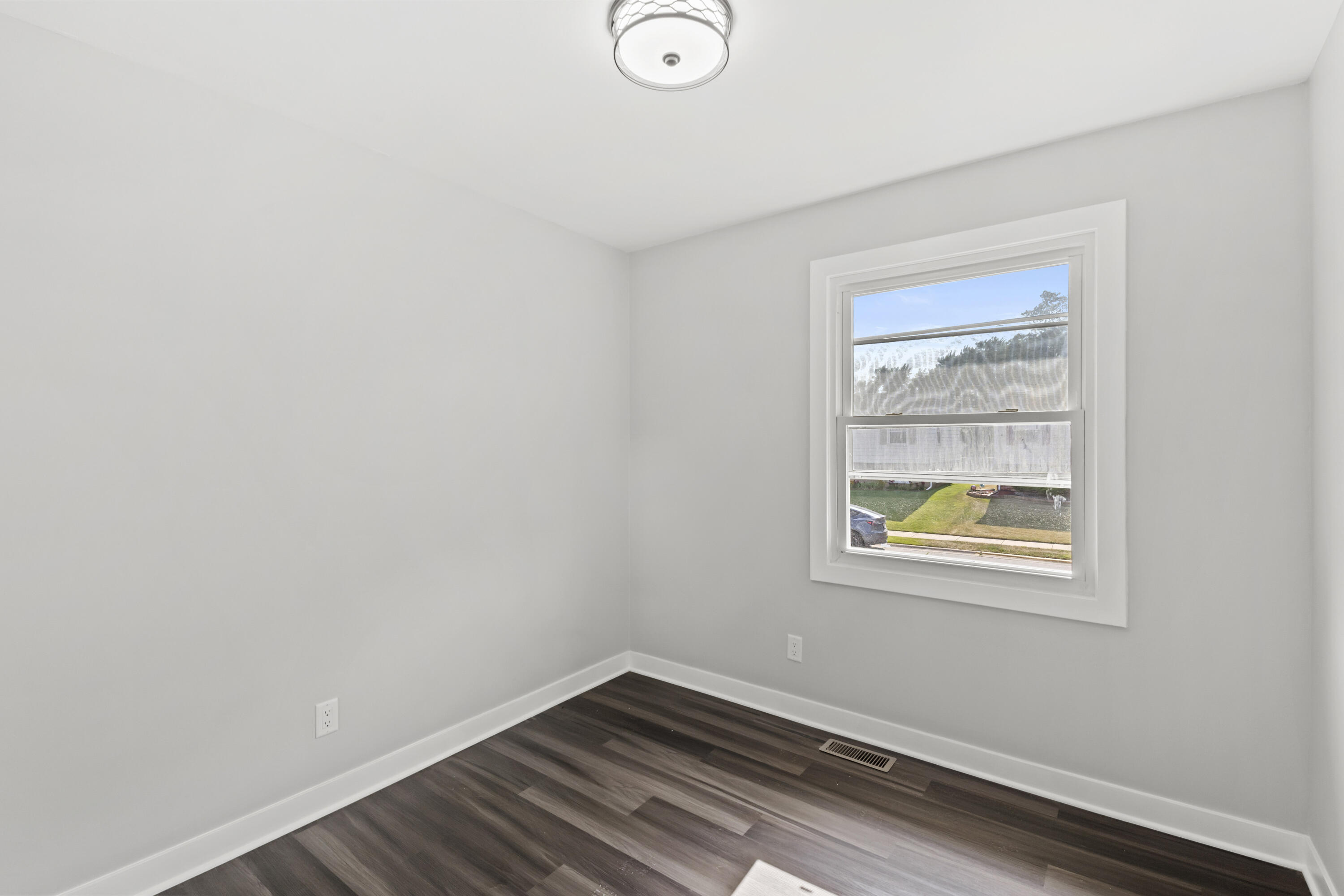 4409 Arbutus Lane