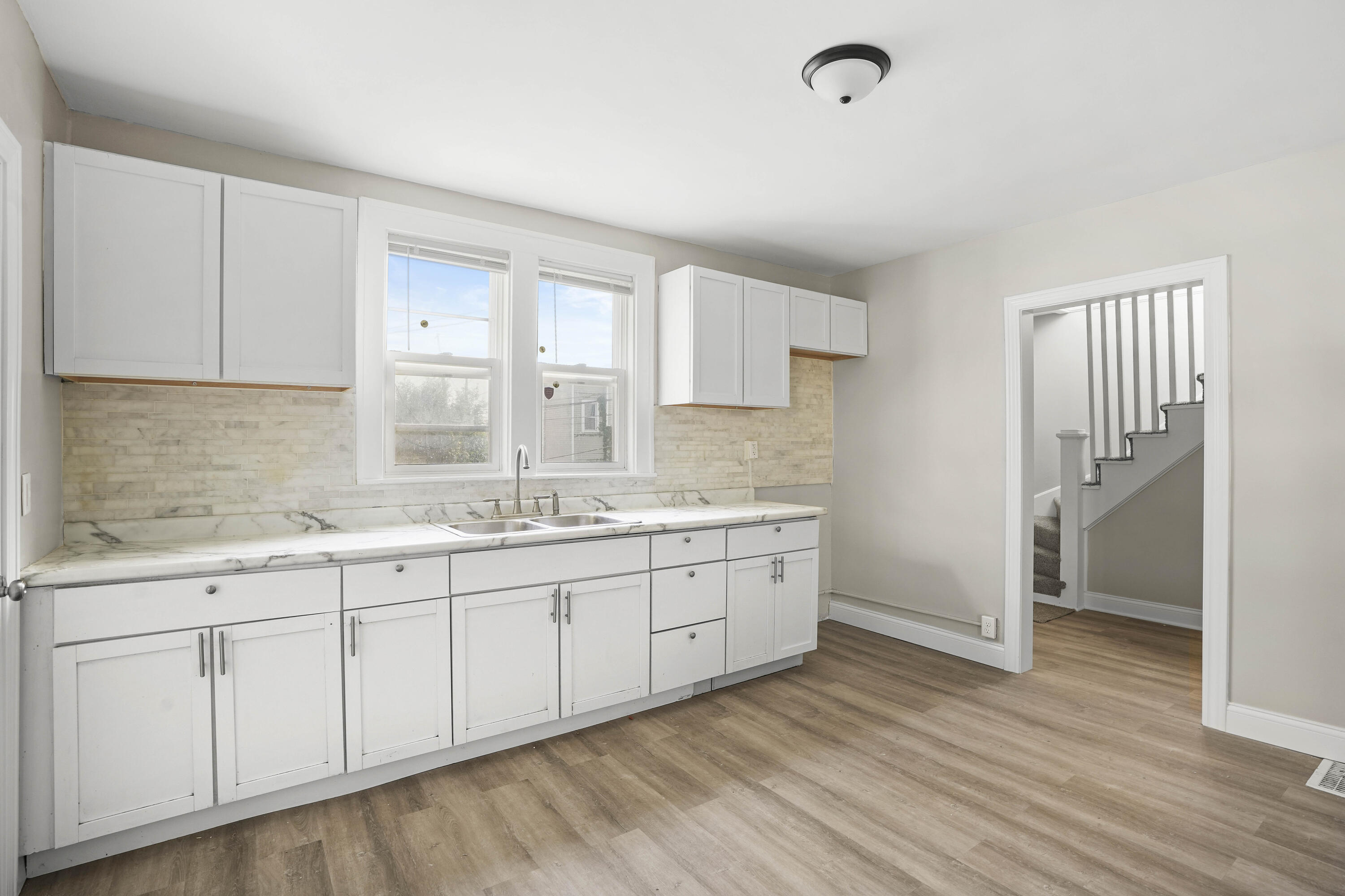 4018 Pulaski Street