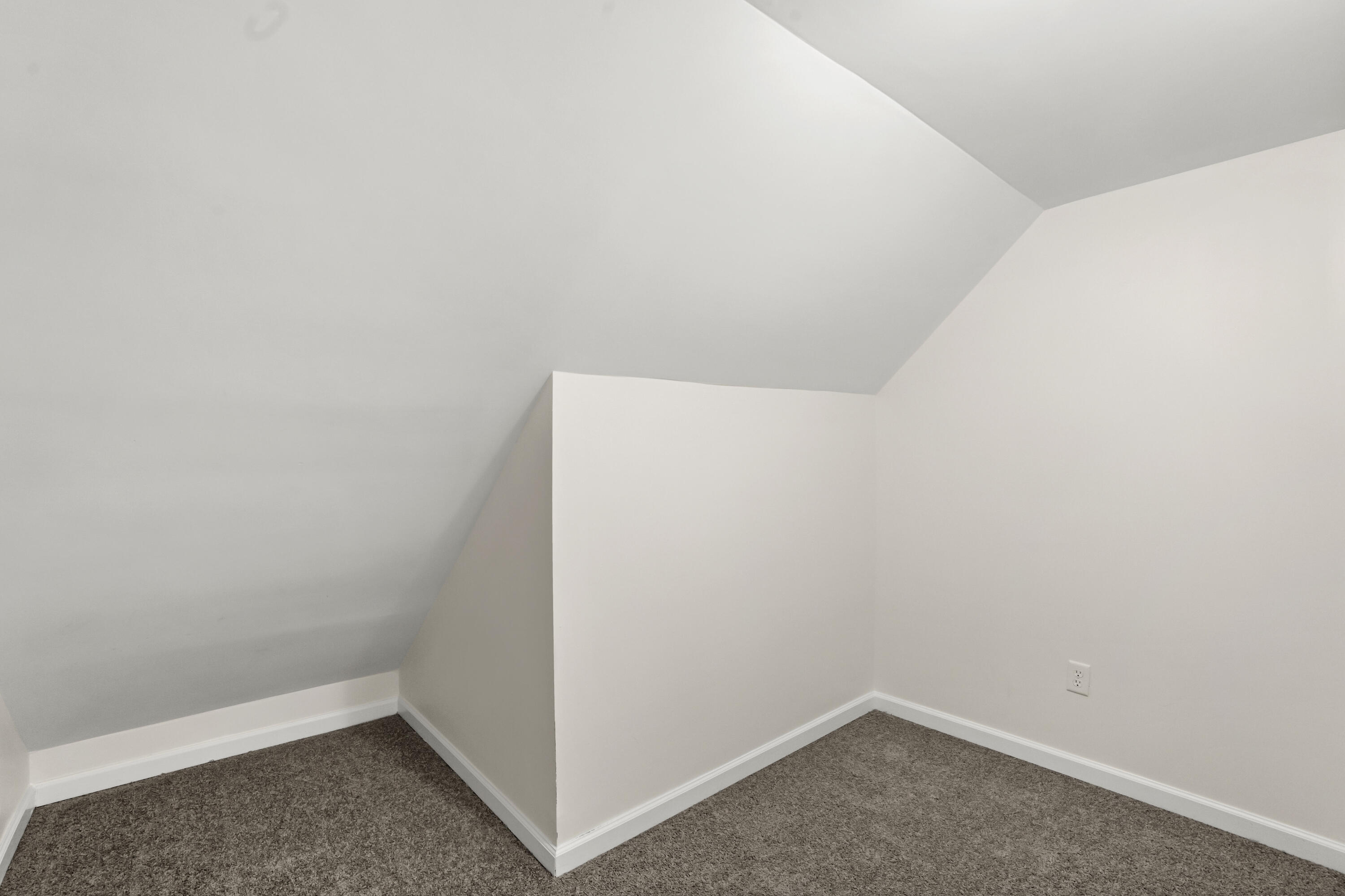 4018 Pulaski Street
