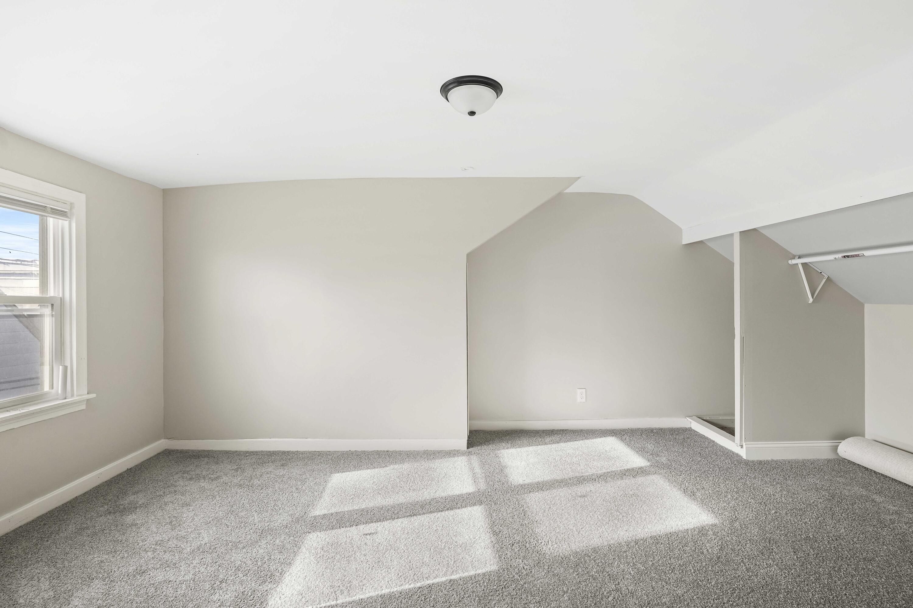 4018 Pulaski Street