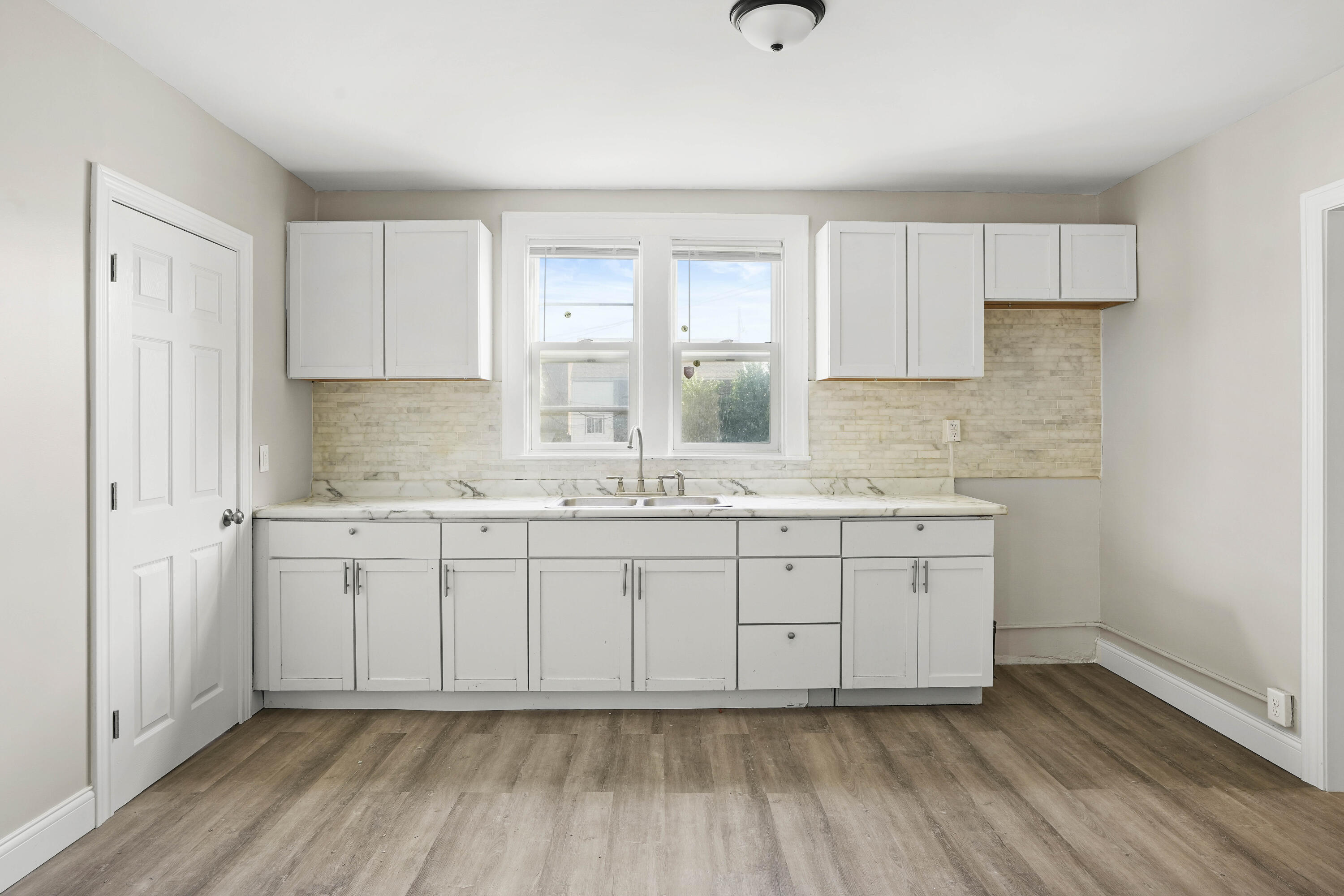 4018 Pulaski Street