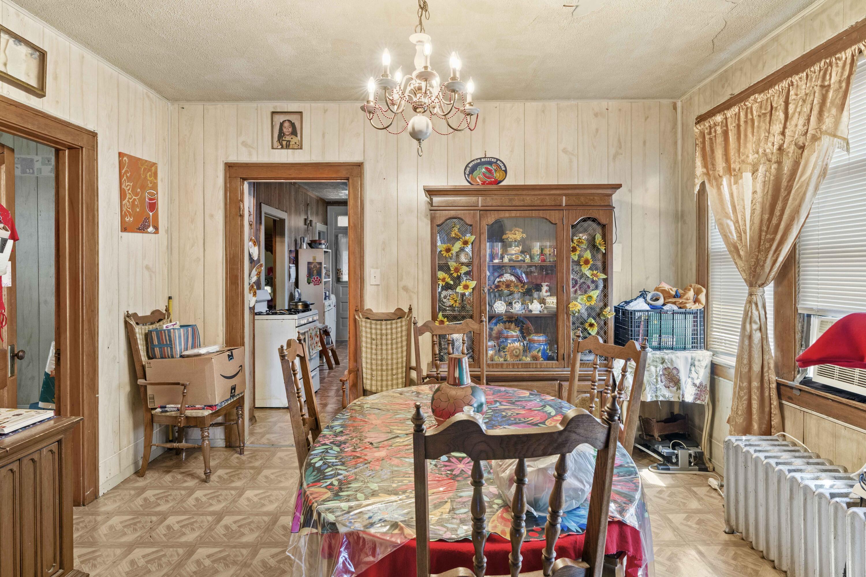4025 Pulaski Street