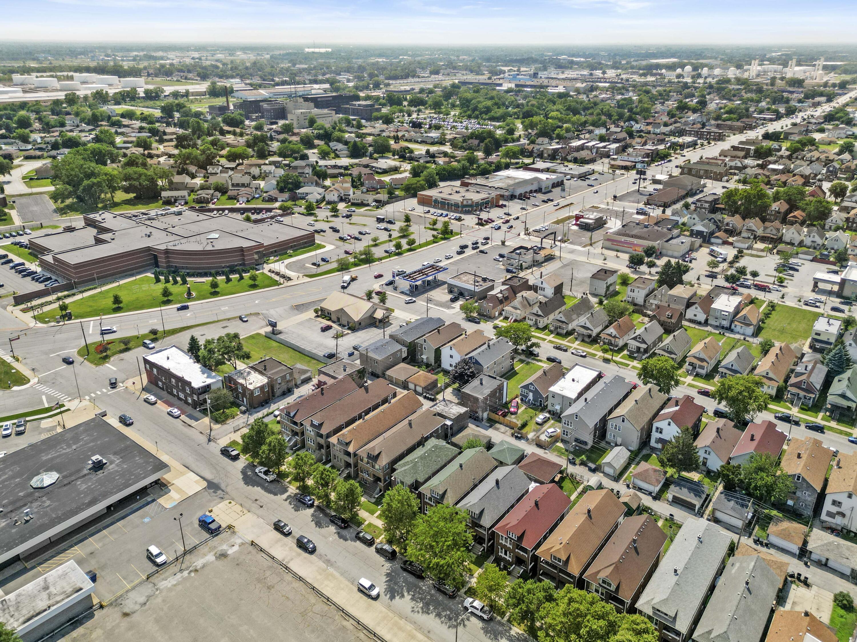 4025 Pulaski Street