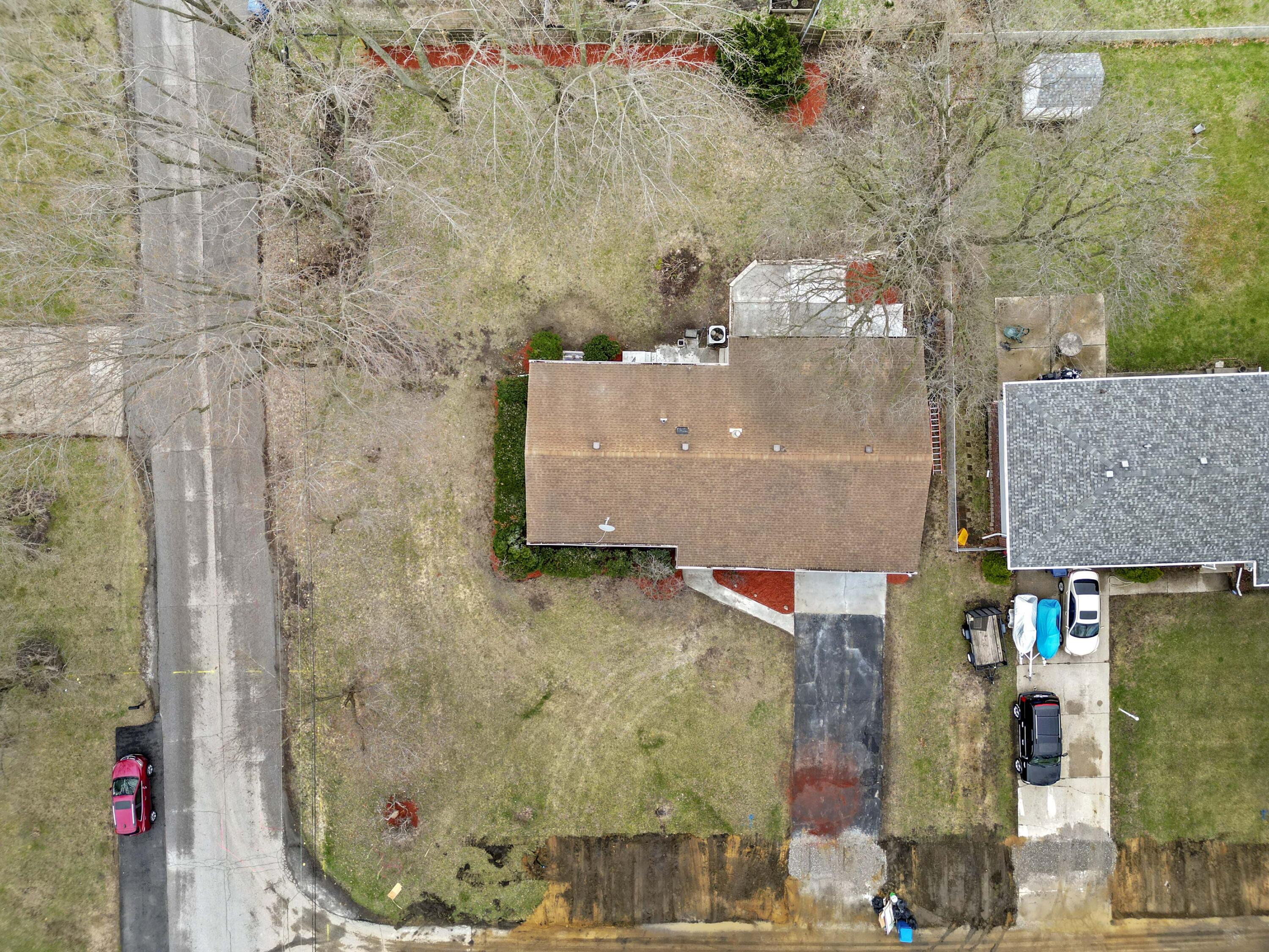 2045 W 50th Place