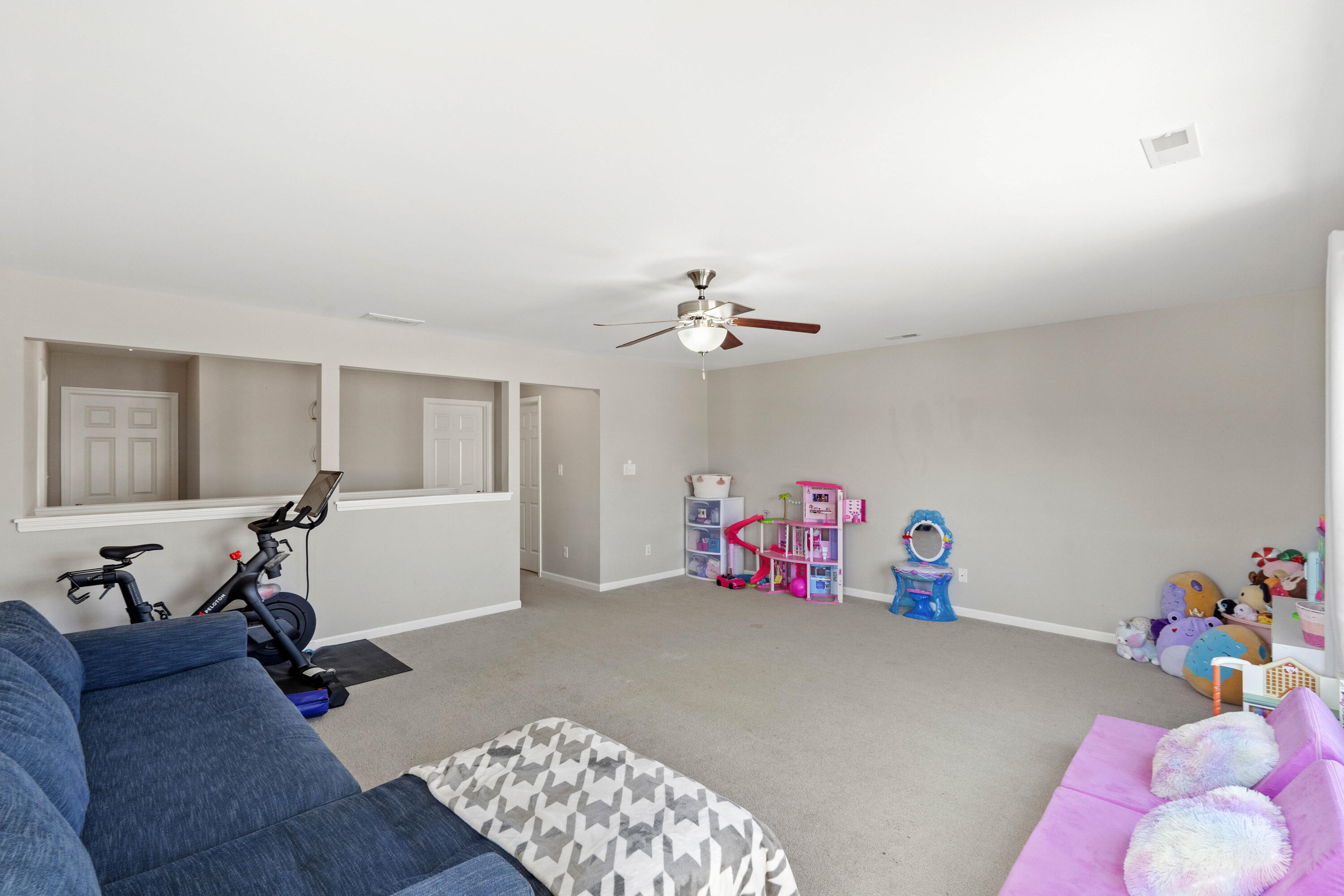 1252 Sawgrass Drive