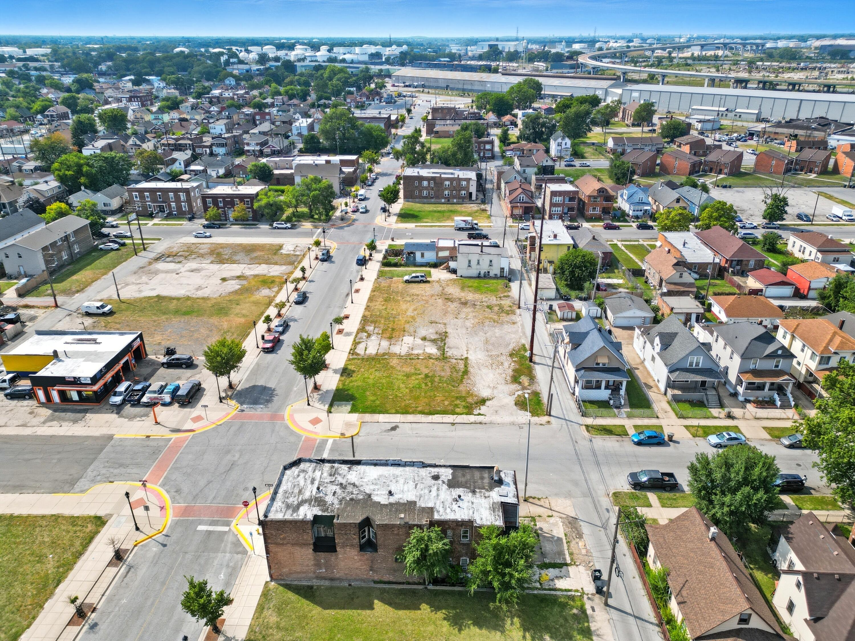 1720 Broadway Street