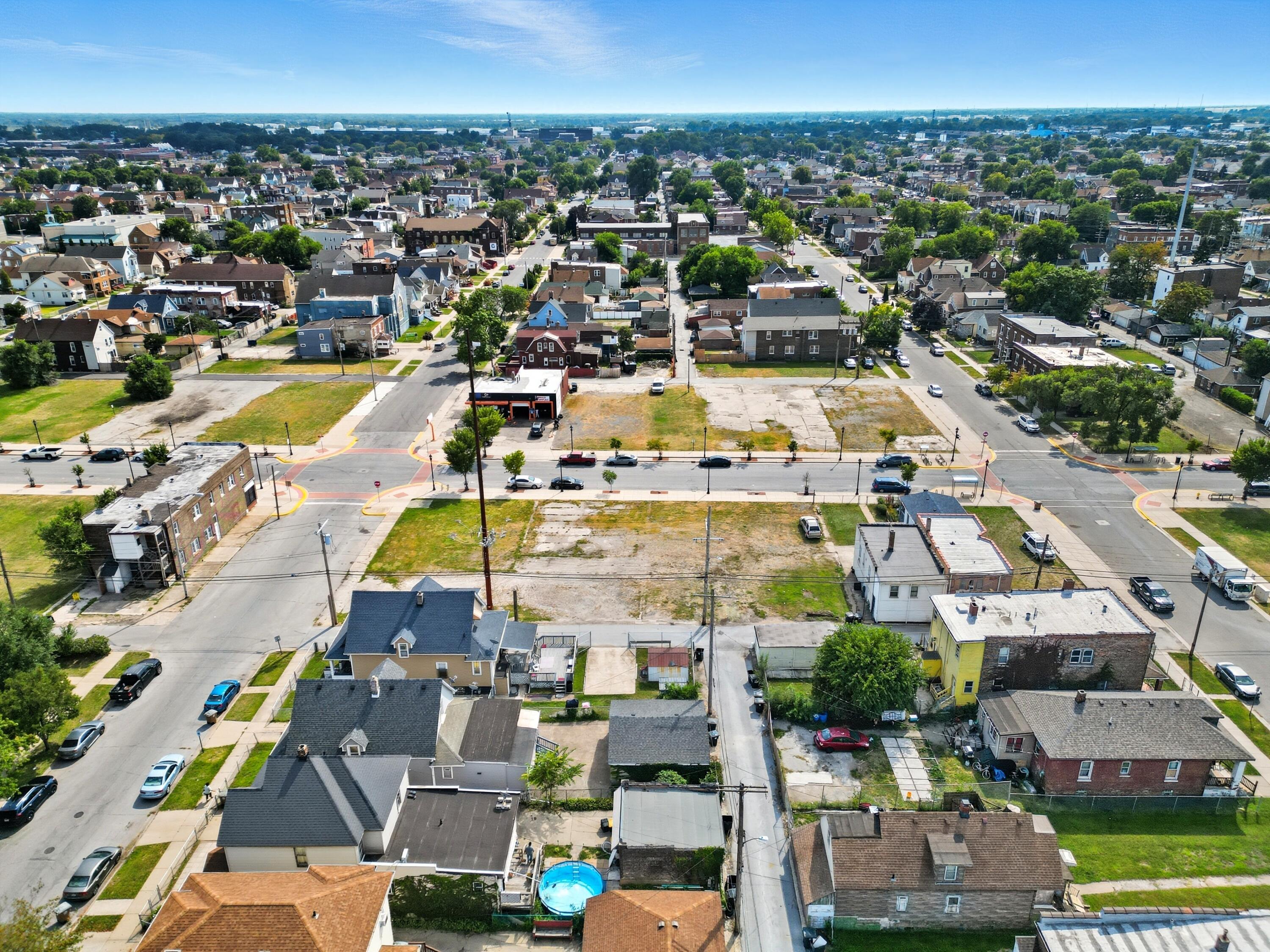 1720 Broadway Street