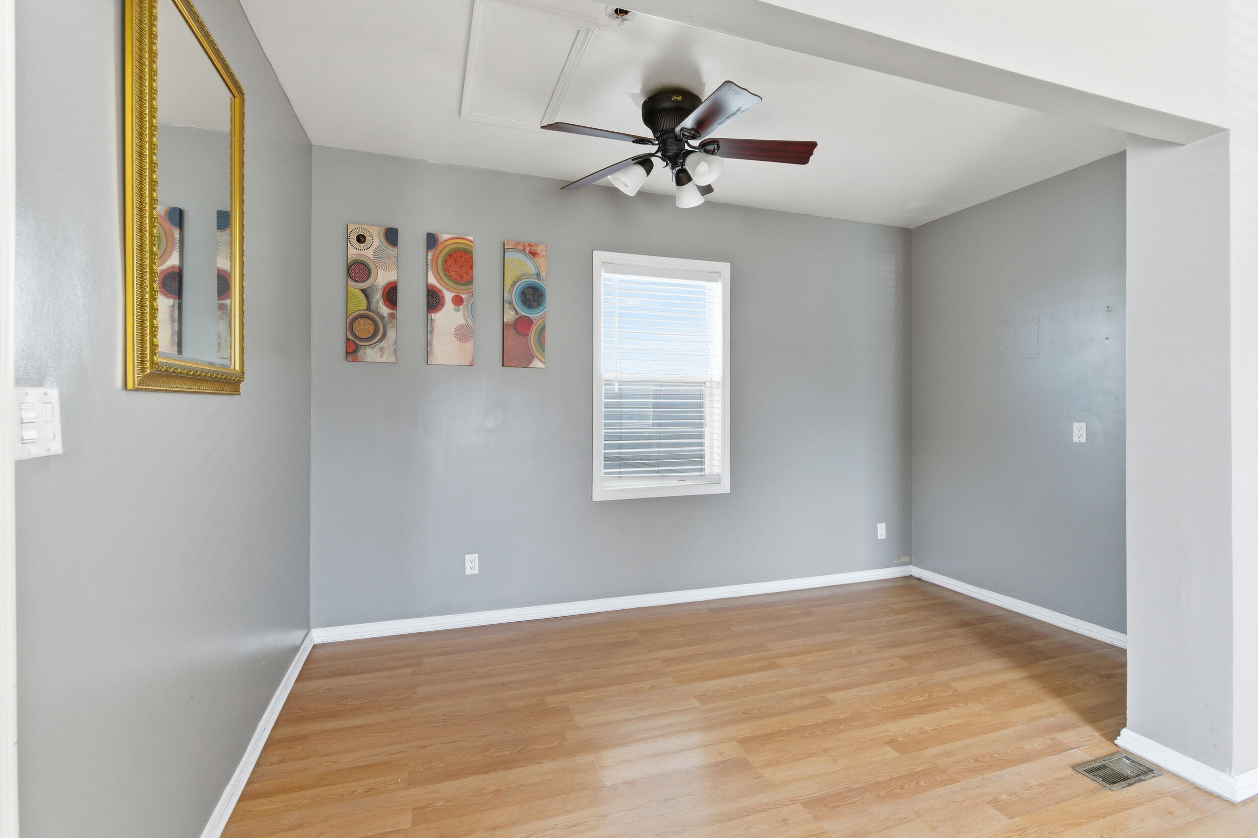 4337 State Line Avenue