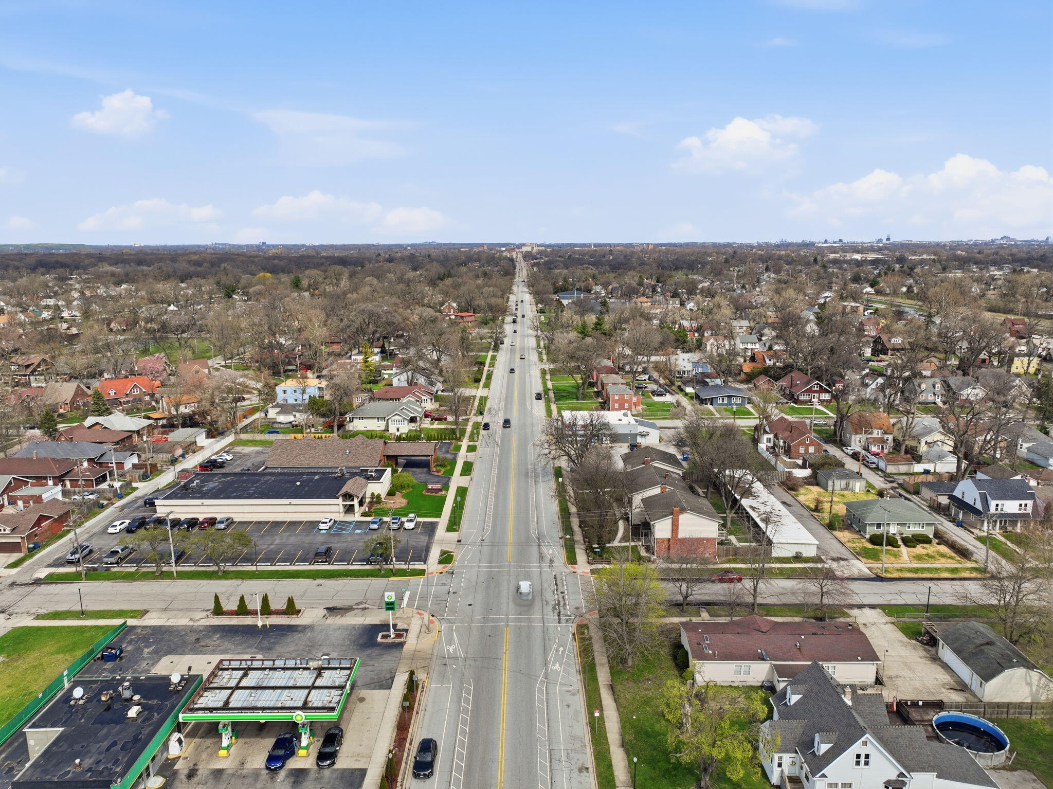 6905 Hohman