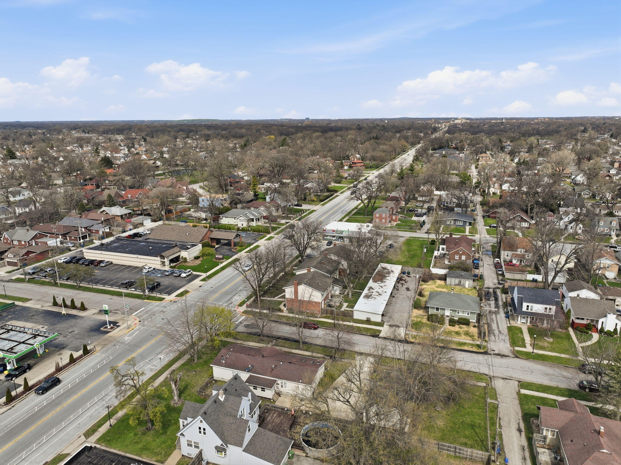 6905 Hohman