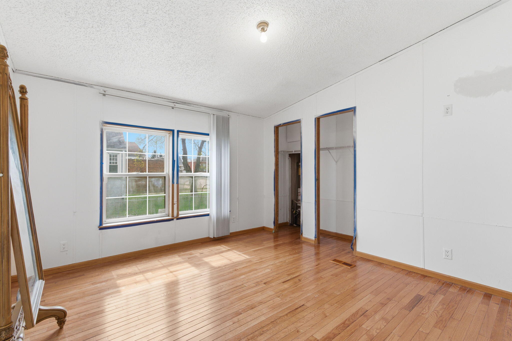 6905 Hohman