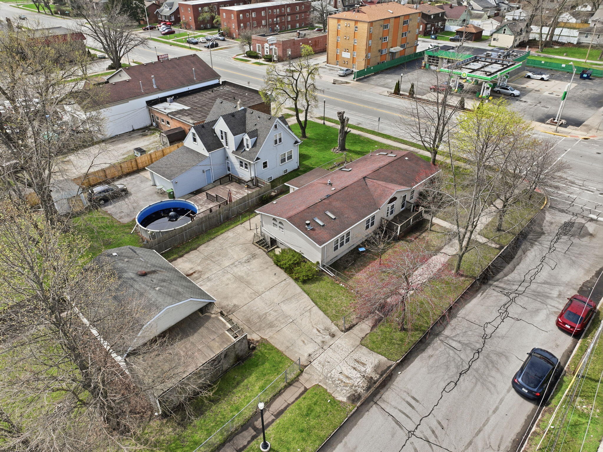 6905 Hohman