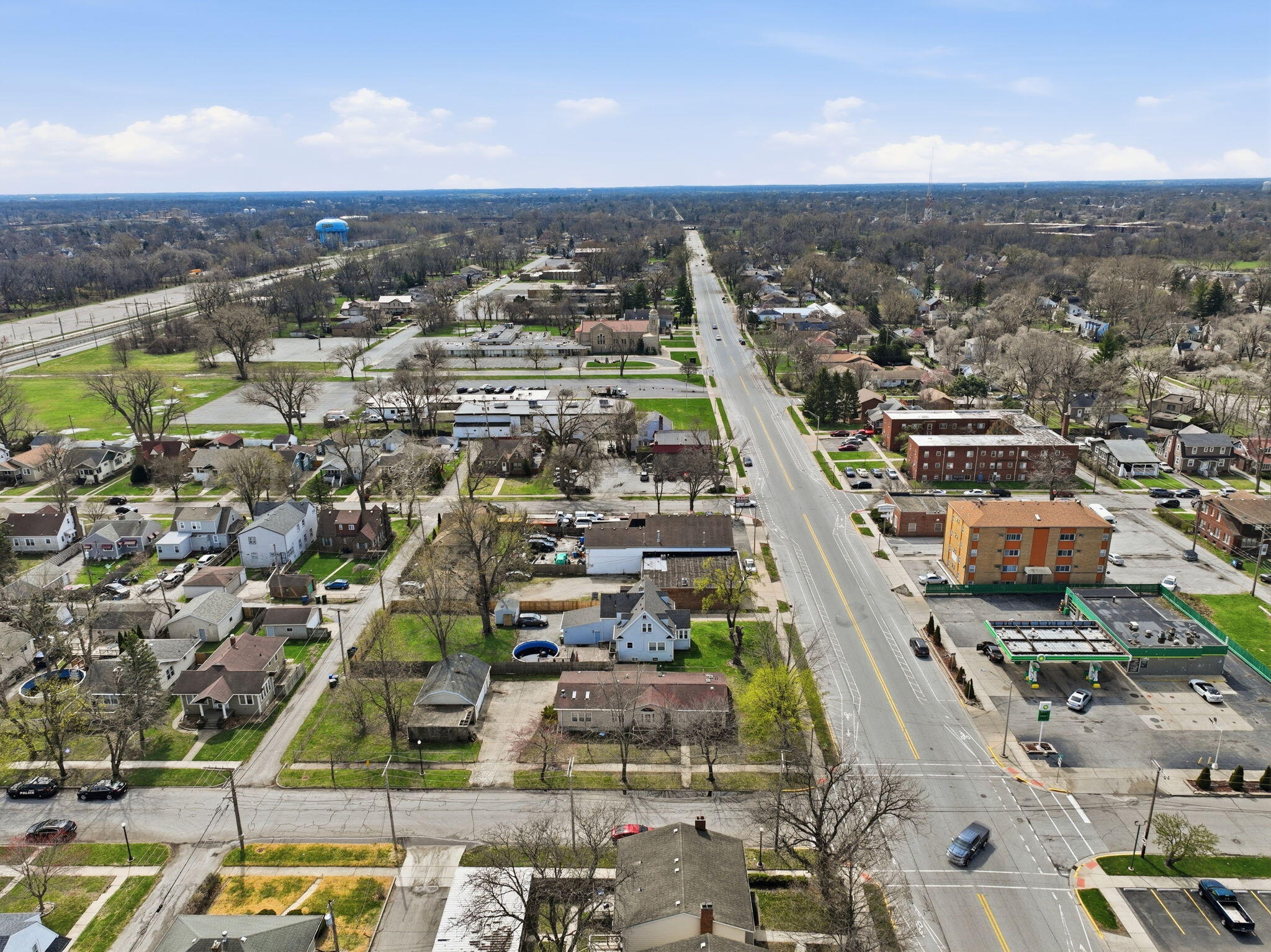 6905 Hohman