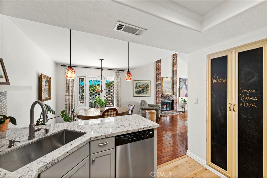 50 La Costa Court