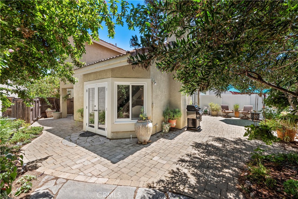 50 La Costa Court