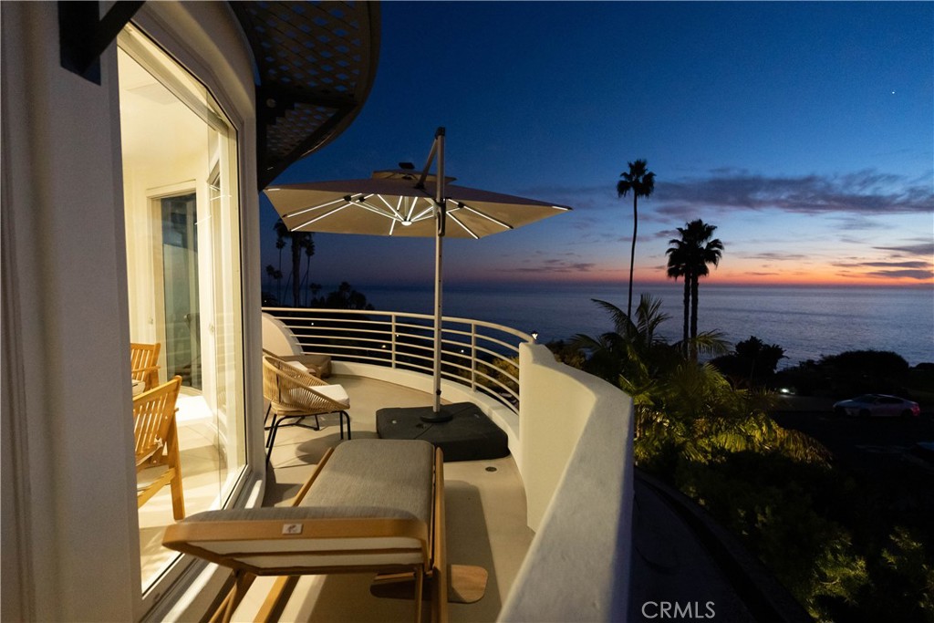 558 Cliff Drive