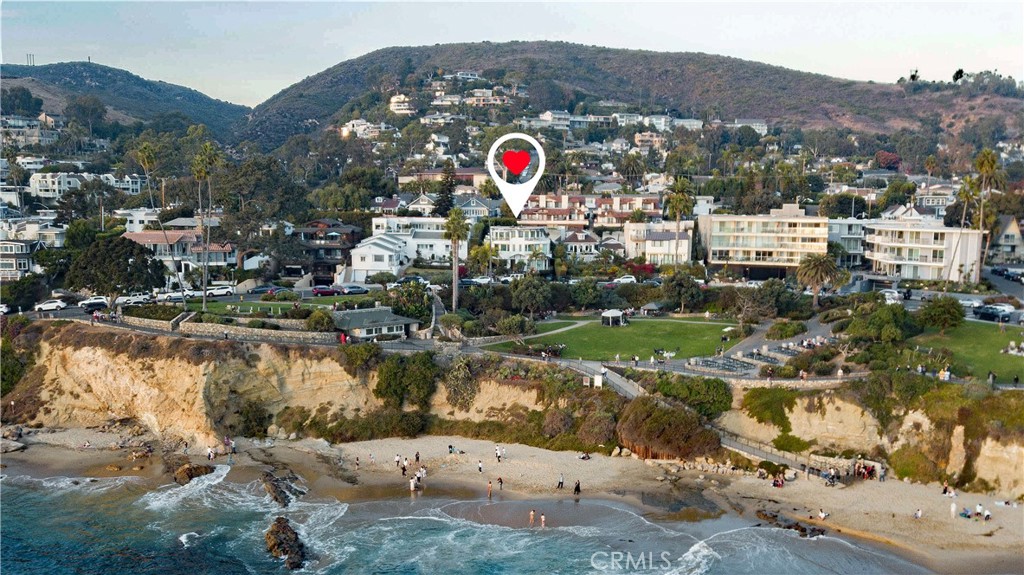 558 Cliff Drive