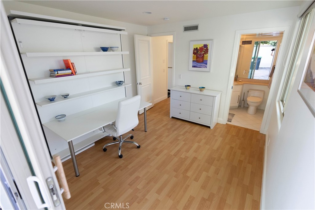 558 Cliff Drive